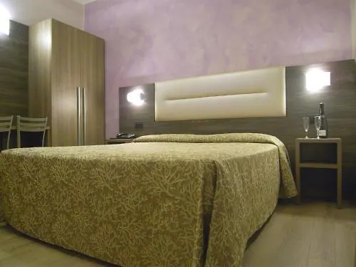 Hotel Siena Milan